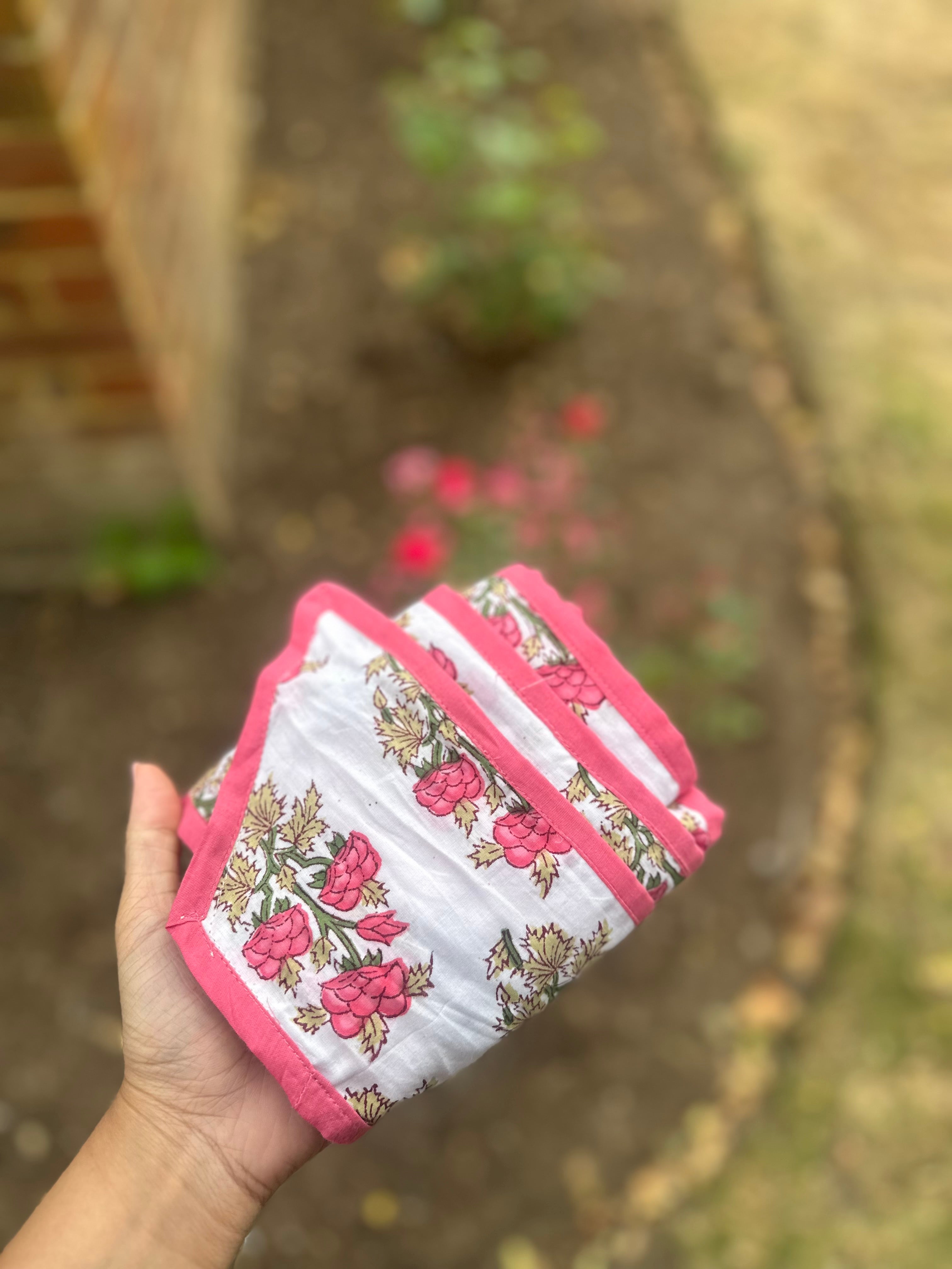 Strawberries and Cream Mini