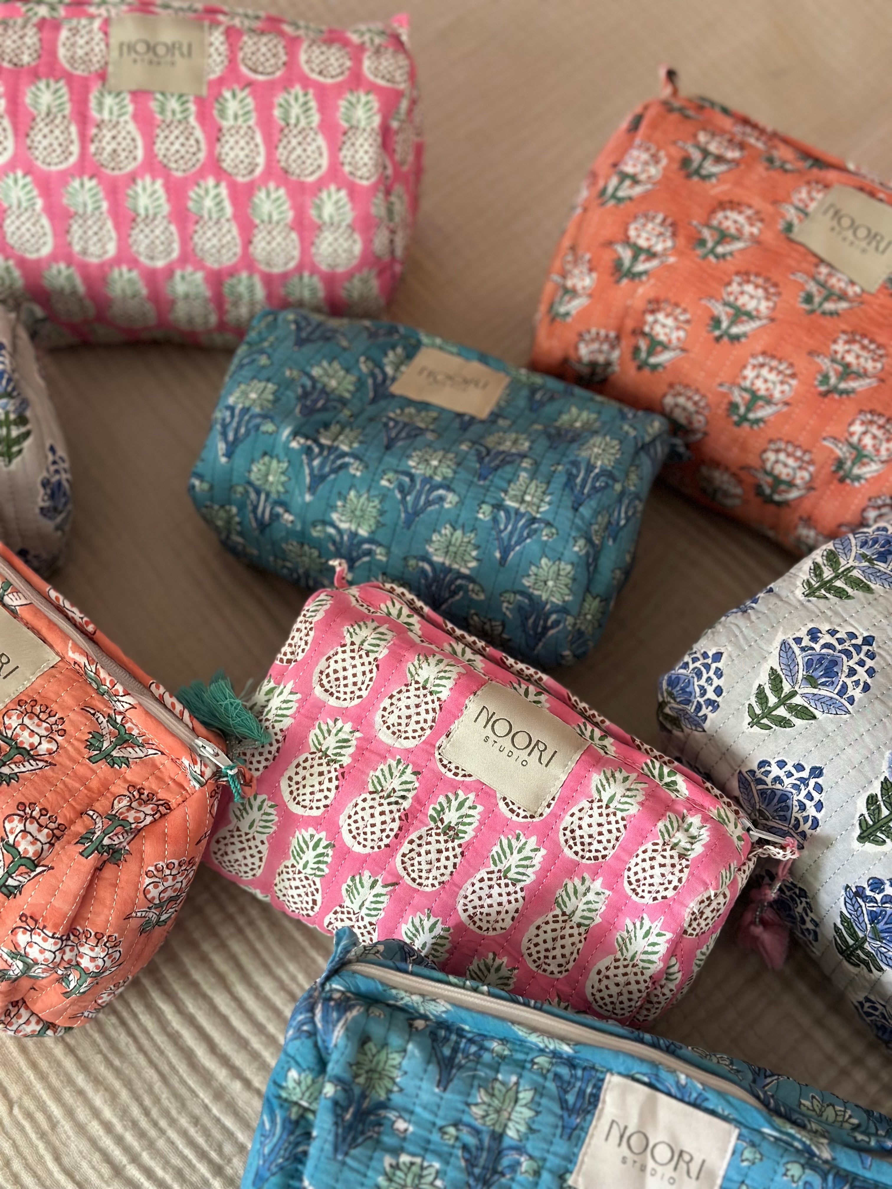 Pineapple Party Travel Kit Set of 2